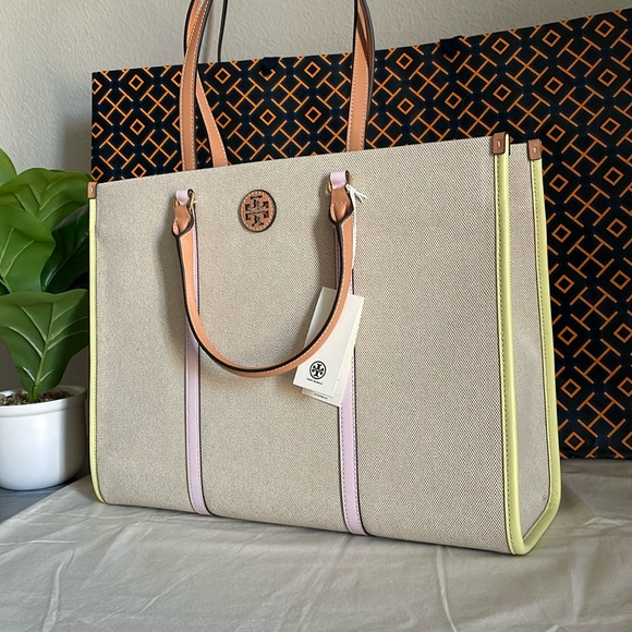 NEW, authentic Blake canvas jumbp tote bag - Picture 2 of 16